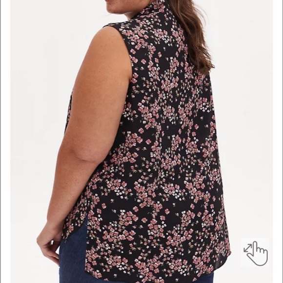 NEW Torrid Floral Georgette Sleeveless - Picture 2 of 4